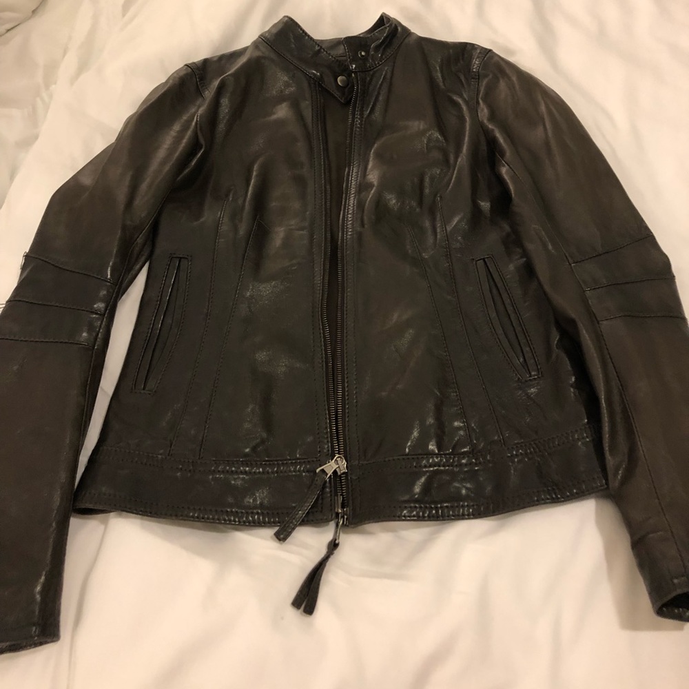 Theory leather jacket size 4, dark brown